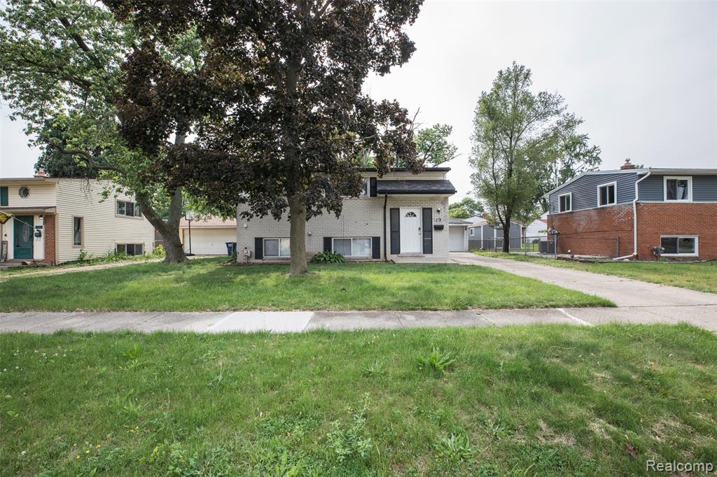 6739 Caribou Street, Westland, MI — front exterior