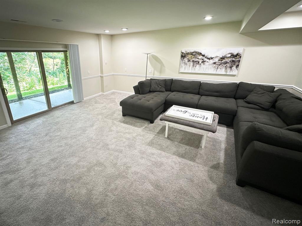1439 DARNEL Drive, Brighton, MI 48116 — Photo 27