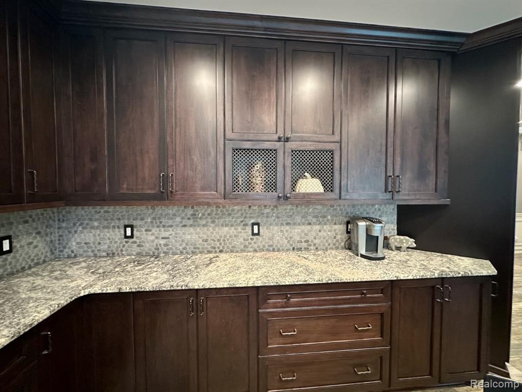 52006 Finch Court, Shelby Twp, MI 48315 — Photo 29