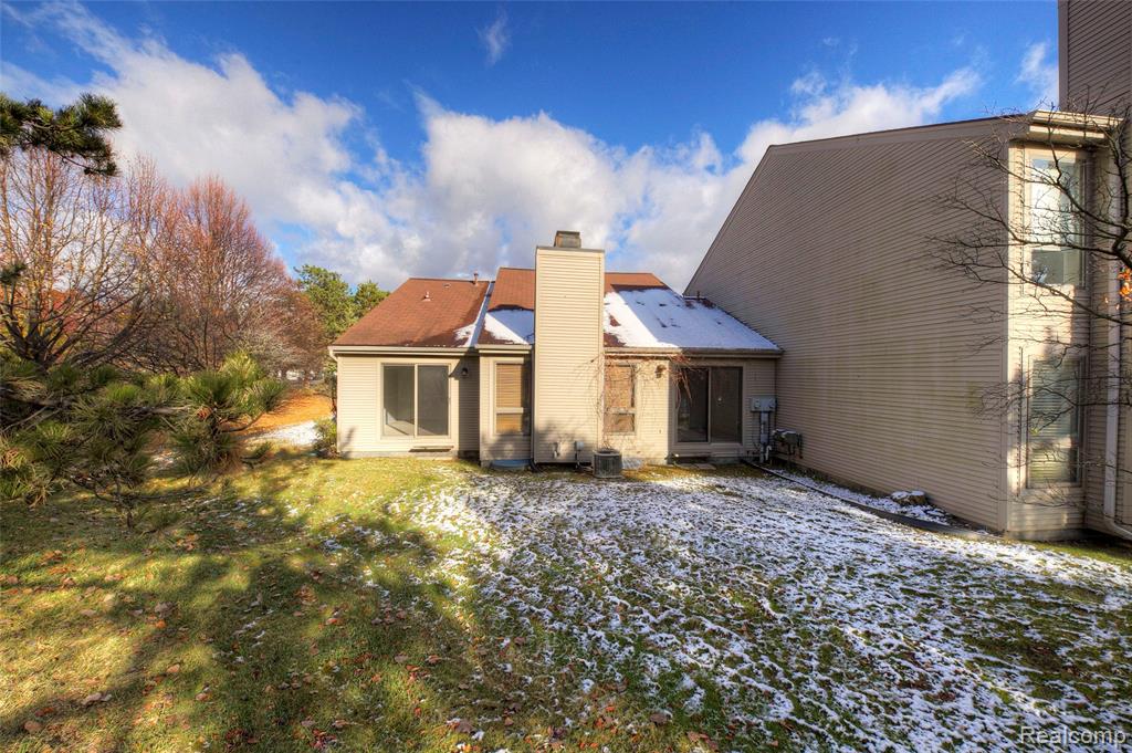 705 Preston Court, Rochester Hills, MI 48307 — Photo 27