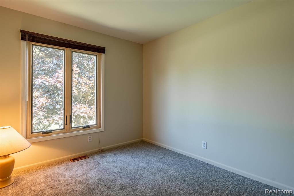 4133 LAHRING Road, Linden, MI 48451 — Photo 12