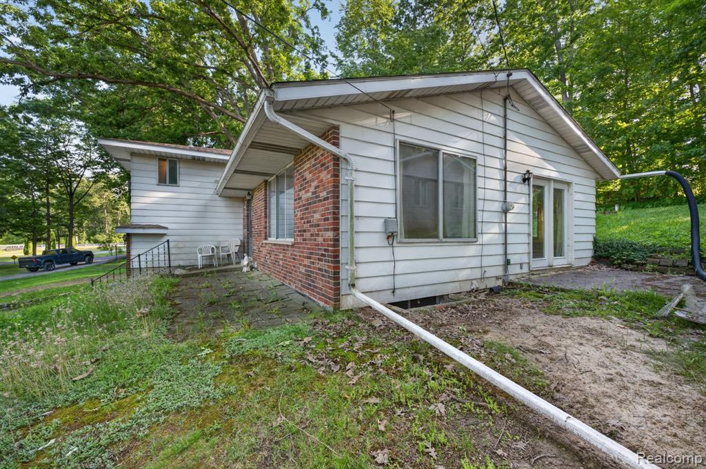 11035 White Oak Drive, Clio, MI 48420 — Photo 40