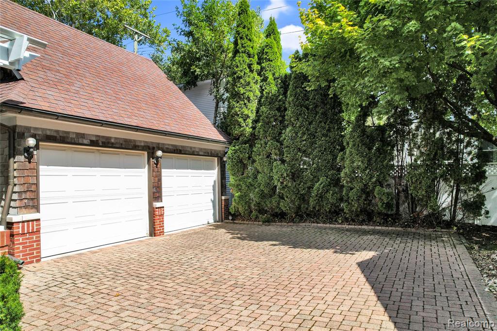 655 Chester Street, Birmingham, MI 48009 — Photo 51