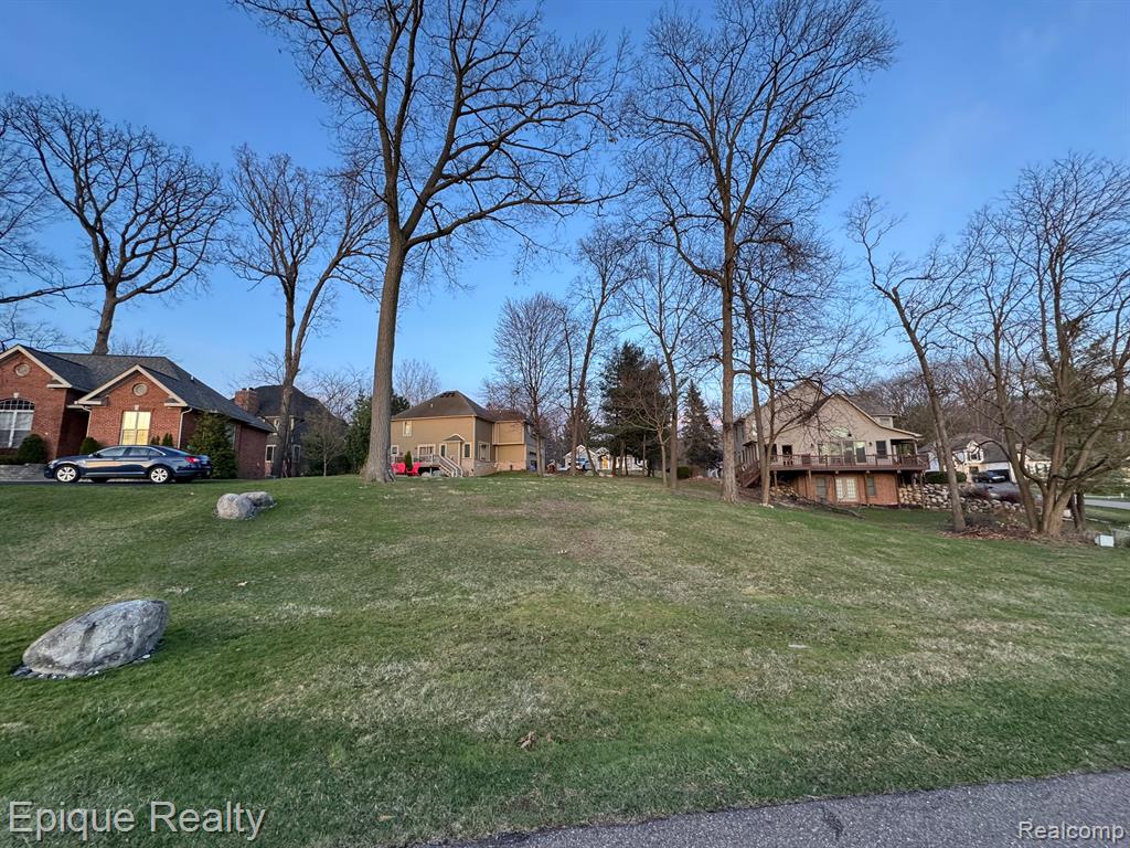 VACANT LOT THOMPSON SHORE Drive, Howell, MI 48843 — Photo 11