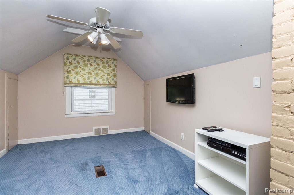 4237 Wakefield Road, Berkley, MI 48072 — Photo 13
