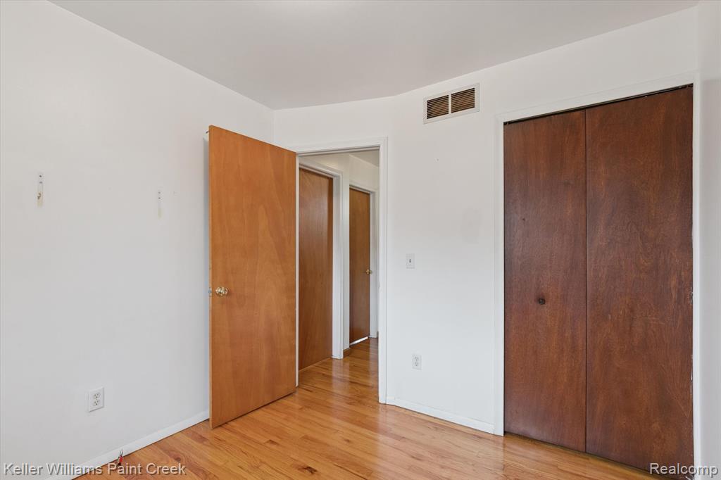 8457 Potomac Street, Center Line, MI 48015 — Photo 26