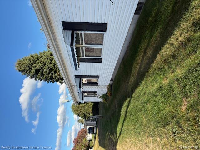 4333 24th Avenue, Fort Gratiot, MI 48059 — Photo 4