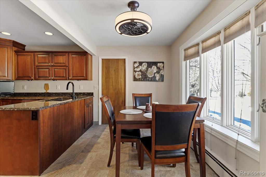 6579 Balmoral Terrace, Clarkston, MI — Photo 19