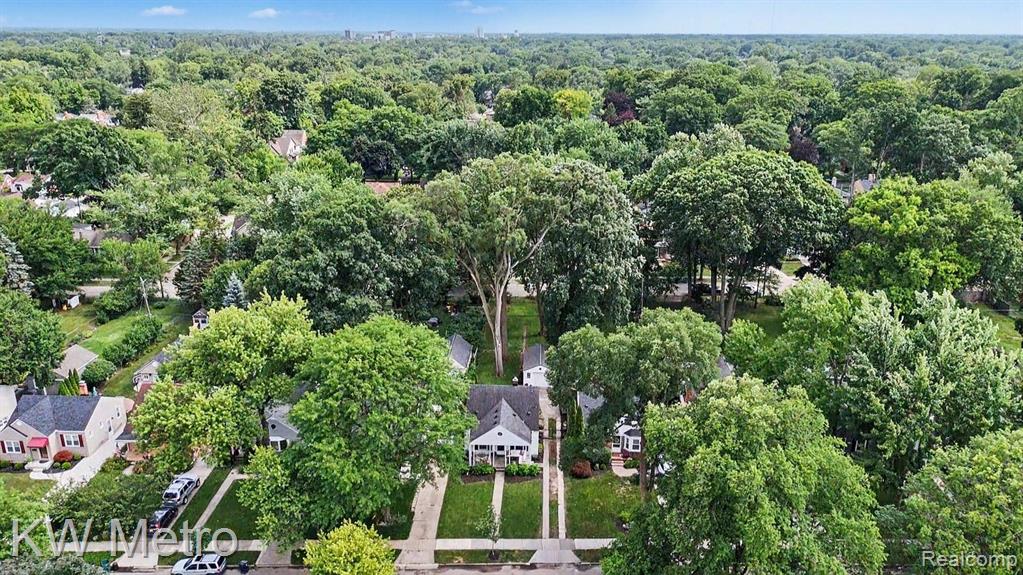 615 Royal Avenue, Royal Oak, MI 48073 — Photo 42