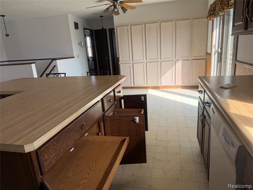 5749 Leix Road, Mayville Vlg, MI 48744 — Photo 21