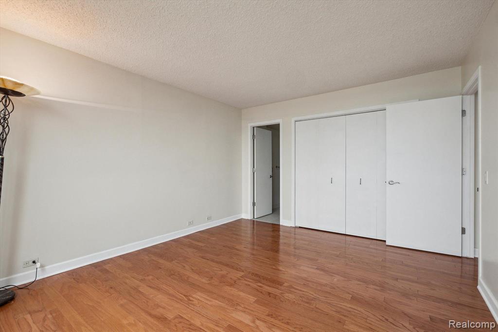 3320 SPINNAKER Lane, 74-14C, Detroit, MI 48207 — Photo 26