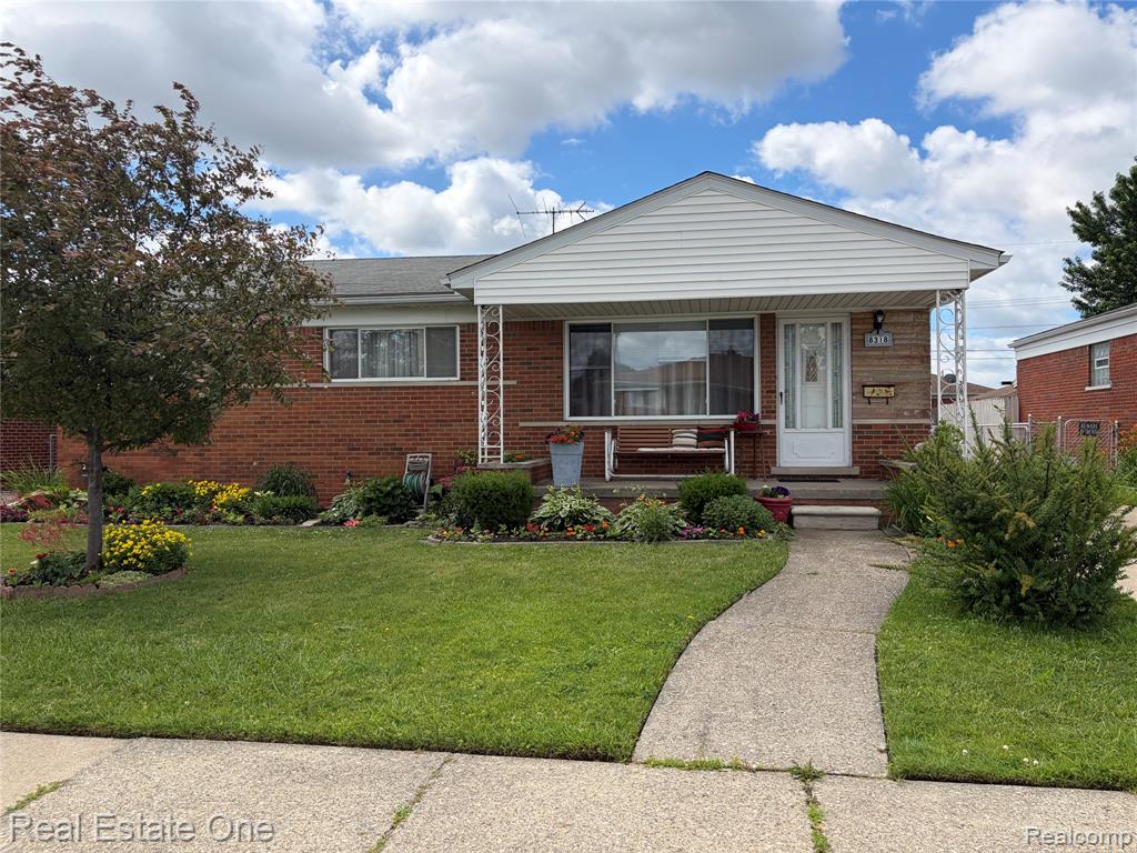8318 Stanley Drive, Warren, MI 48093 — Photo 2