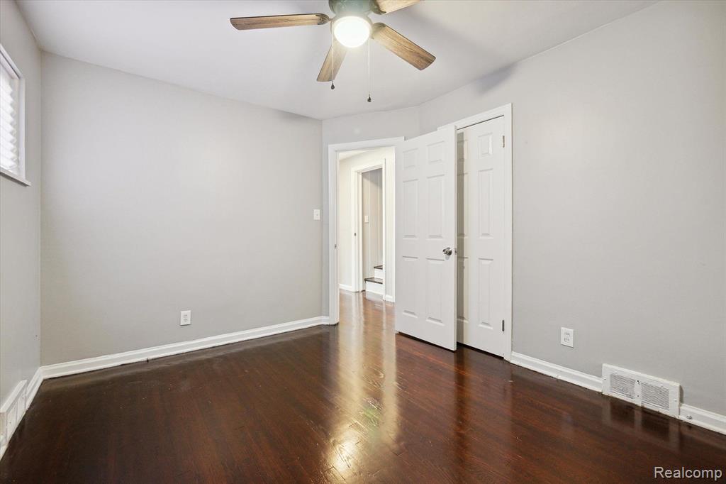 6445 LONDON Street, Detroit, MI 48221 — Photo 29
