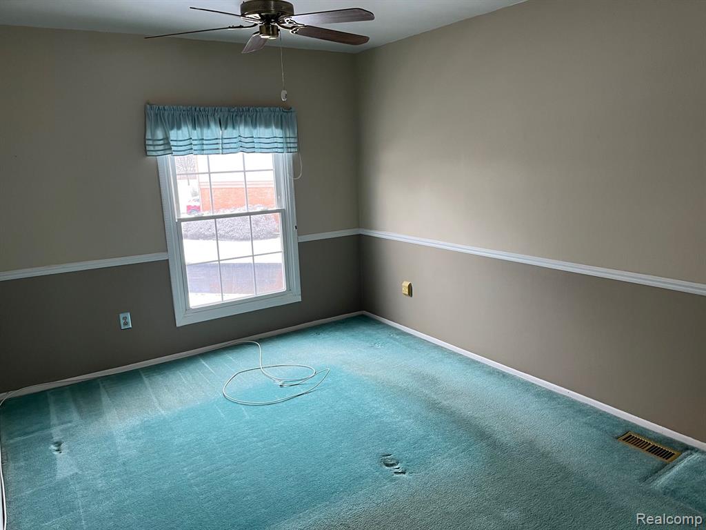 23667 STONEHENGE Boulevard, 34L, Novi, MI — Photo 11