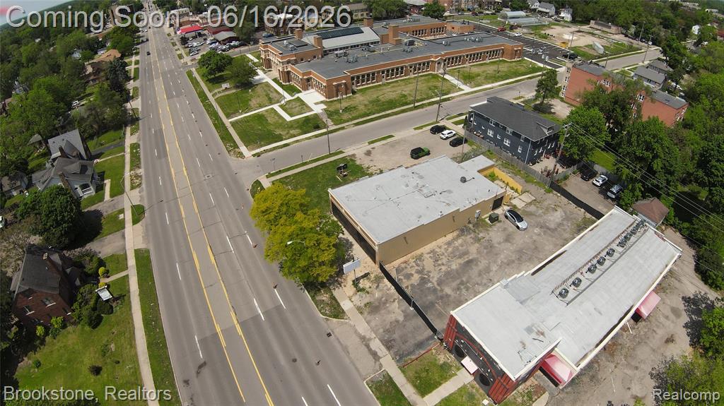 606 W Huron Street, Pontiac, MI 48341 — Photo 16