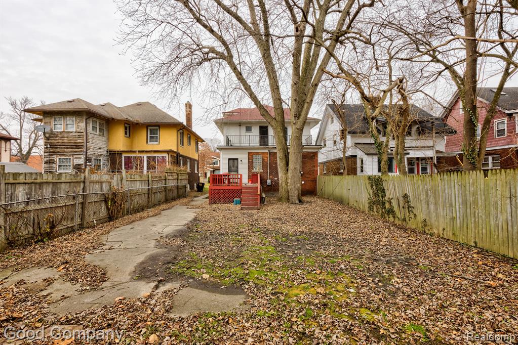 849 CHALMERS Street, Detroit, MI 48215 — Photo 36
