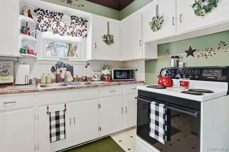 224 Chandler Street, Romeo, MI 48065 — Photo 10
