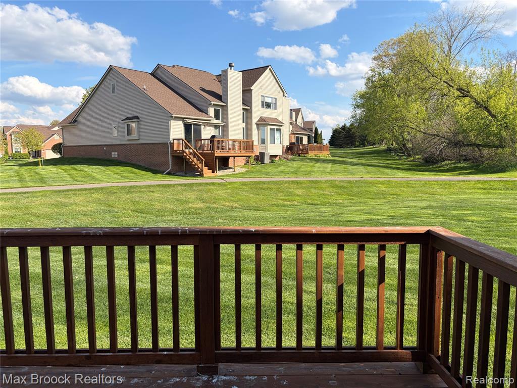 6166 Lochmore Drive, Commerce Twp, MI 48382 — Photo 27