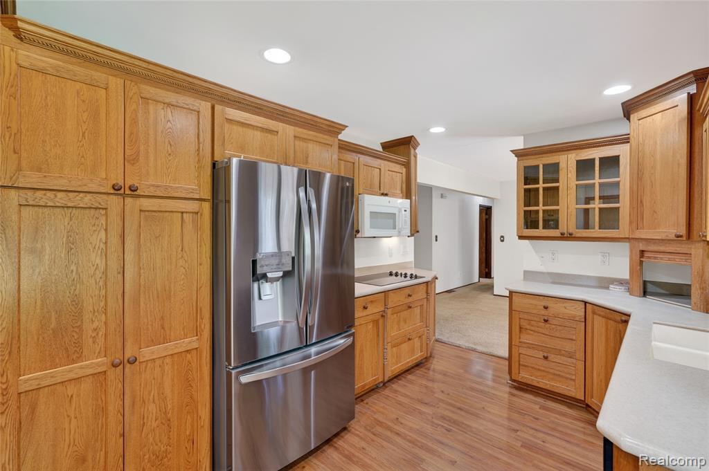 8668 Cooley Beach Drive, White Lake, MI — Photo 16