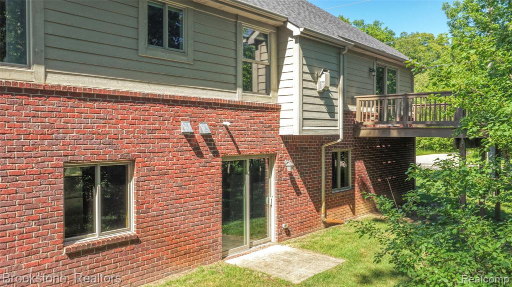 10295 Northridge Court, White Lake, MI — Photo 7
