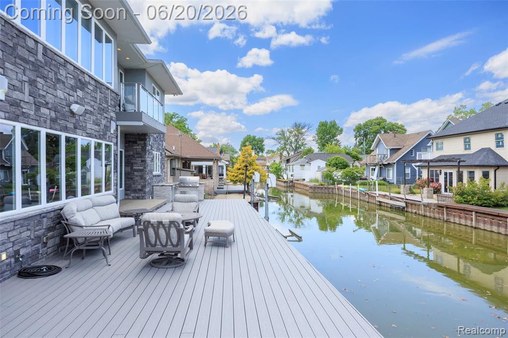 22491 E 10 Mile Road, Saint Clair Shores, MI 48080 — Photo 41