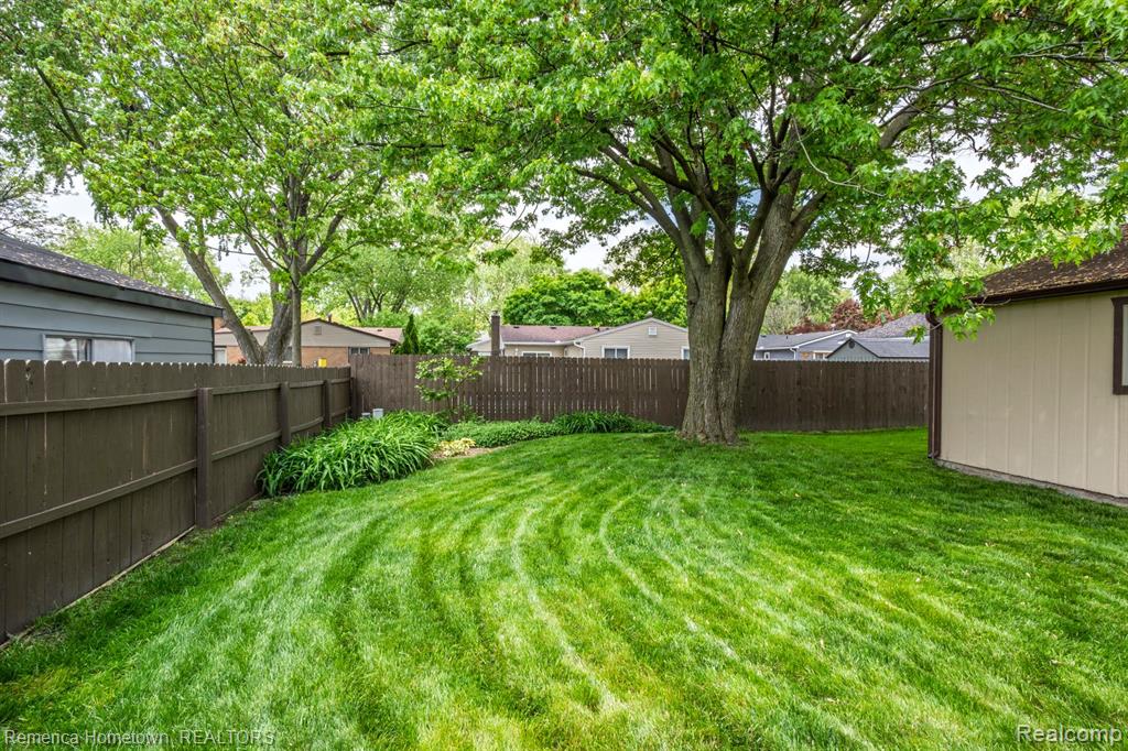 9183 Redbud Avenue, Plymouth, MI 48170 — Photo 30