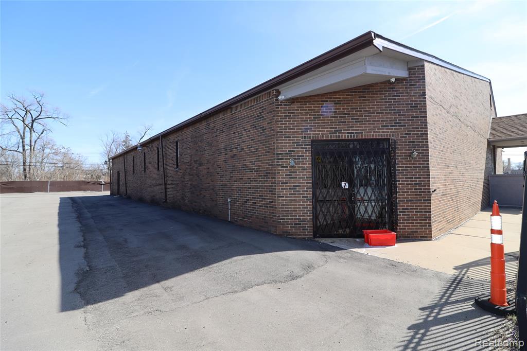 12700 Schaefer Highway, Detroit, MI 48227 — Photo 6