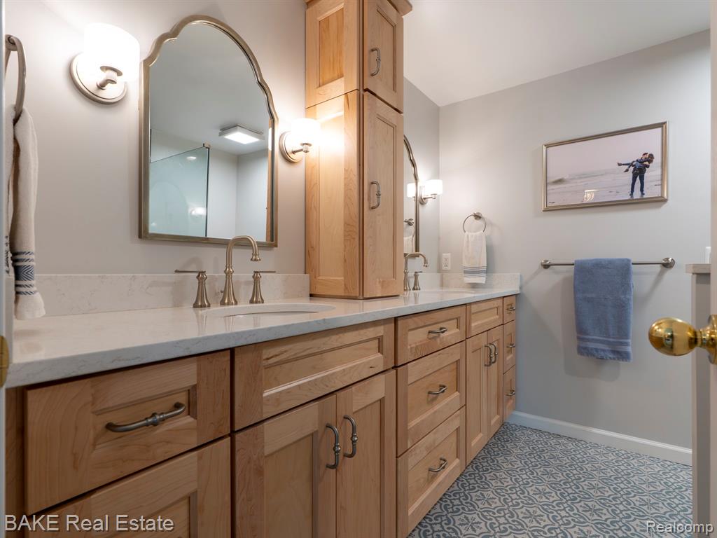 43085 Whisper Court, Northville, MI 48168 — Photo 34