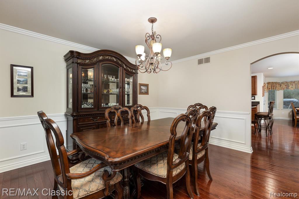 25345 MEADOW, South Lyon, MI 48178 — Photo 13