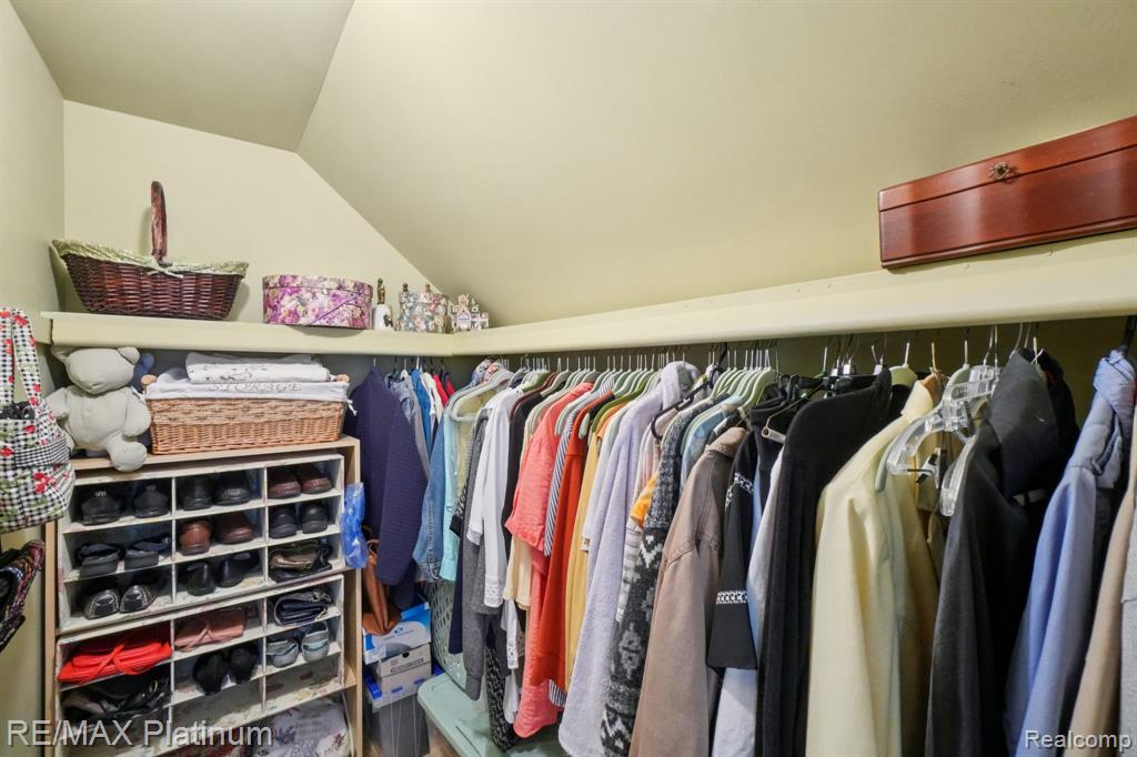 2581 Pepper Court, Hartland, MI 48353 — Photo 15