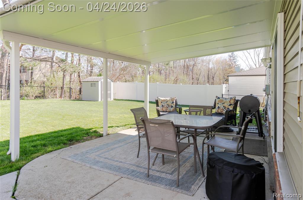 42320 Cherry Hill Road, Novi, MI — Photo 45
