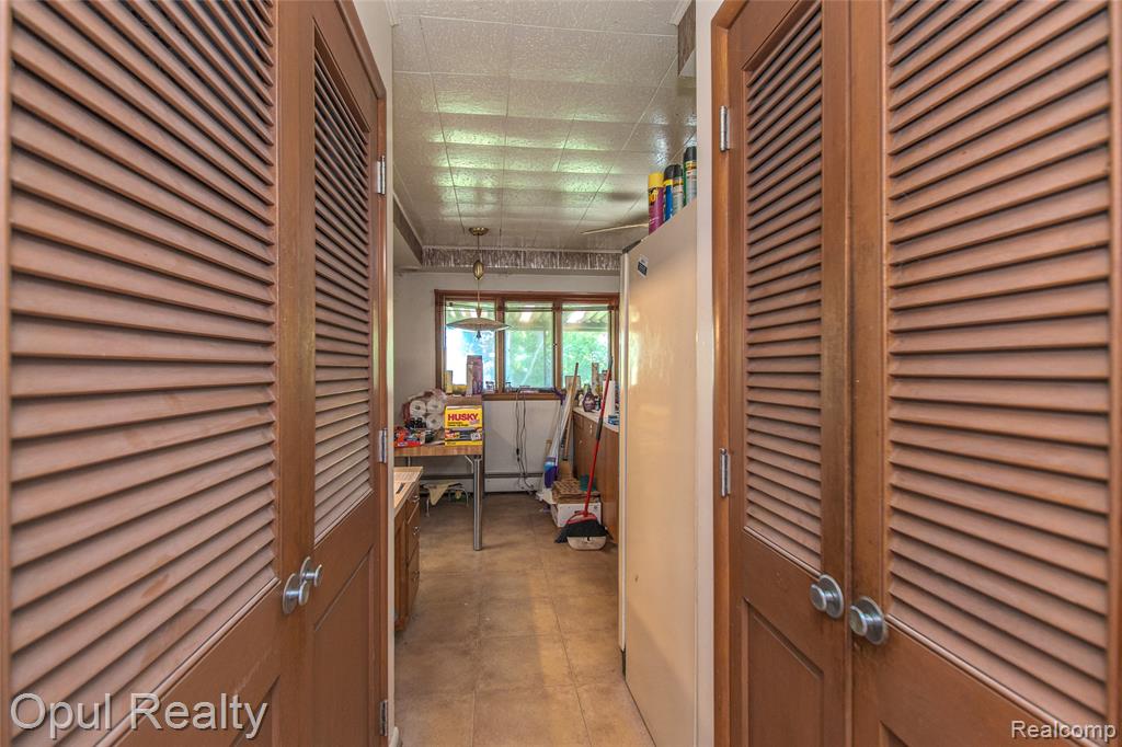 6455 Norham Road, Bloomfield Hills, MI 48301 — Photo 32