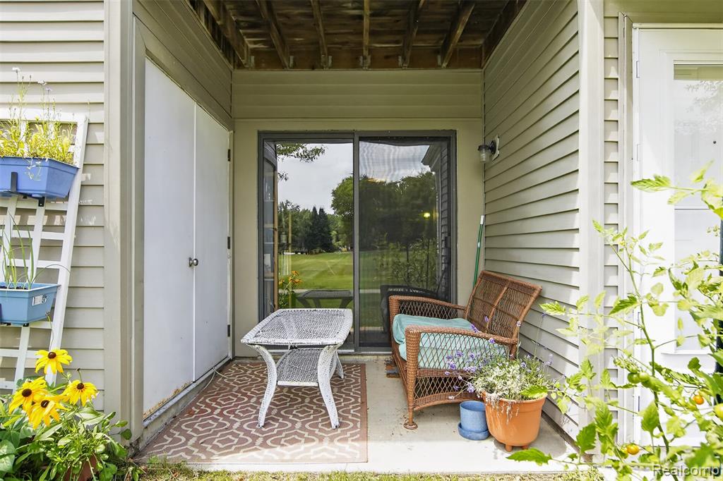 777 Clubhouse Drive, 2, Ypsilanti, MI 48197 — Photo 5