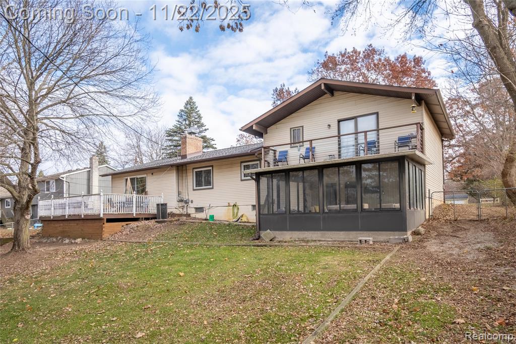 5333 Waterford Road, Clarkston, MI — Photo 48