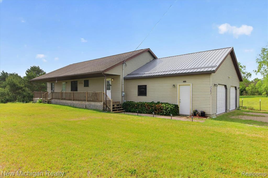 22623 11 Mile Road, Reed City, MI 49677