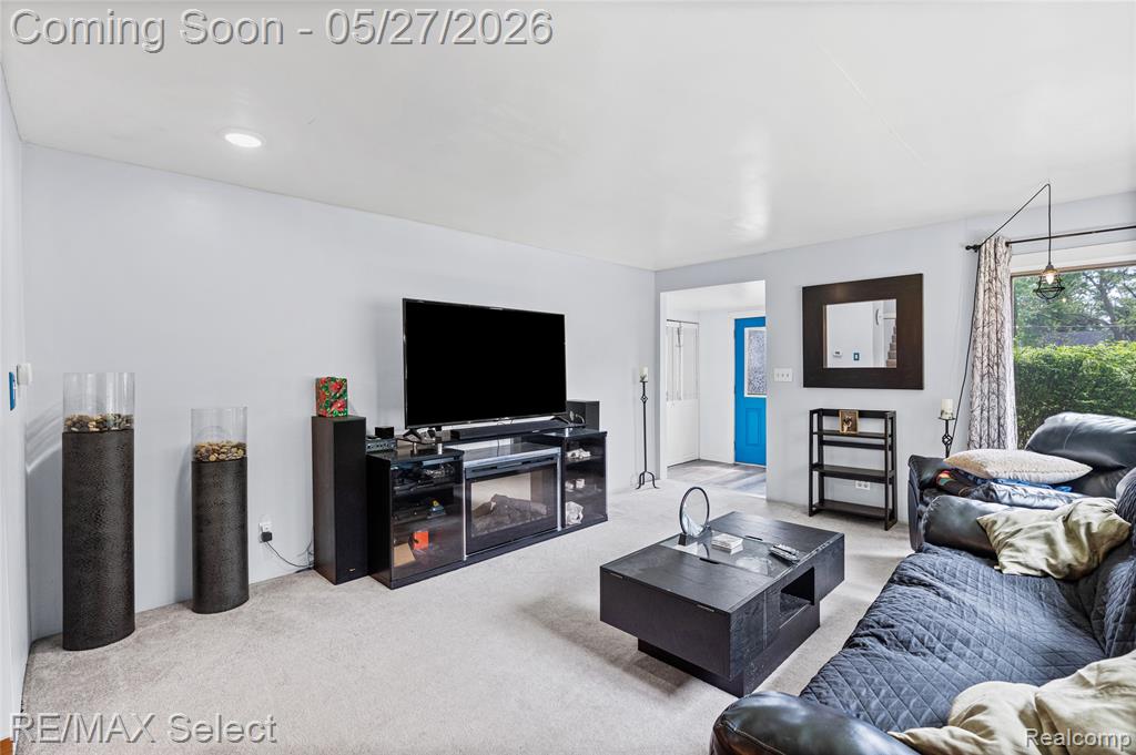 6361 Fenton Road, Grand Blanc, MI 48507 — Photo 21