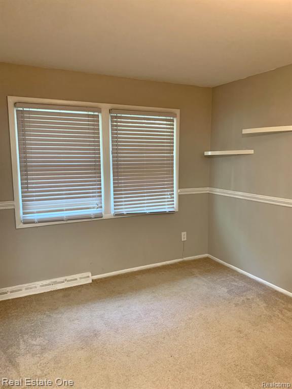 4757 HYDE PARK Drive, Troy, MI 48085 — Photo 13