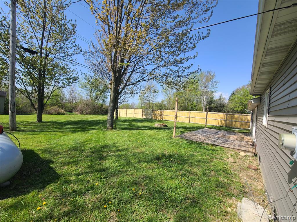 4161 MAPLE Street, Brown, MI 48416 — Photo 2