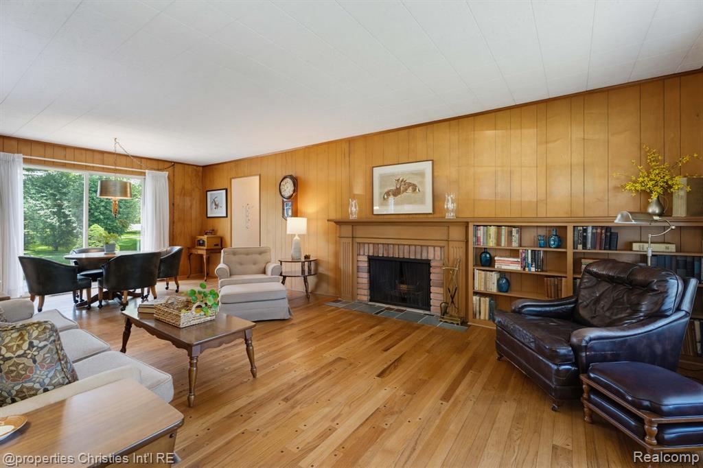 5600 Woodwind Drive, Bloomfield Hills, MI 48301 — Photo 13