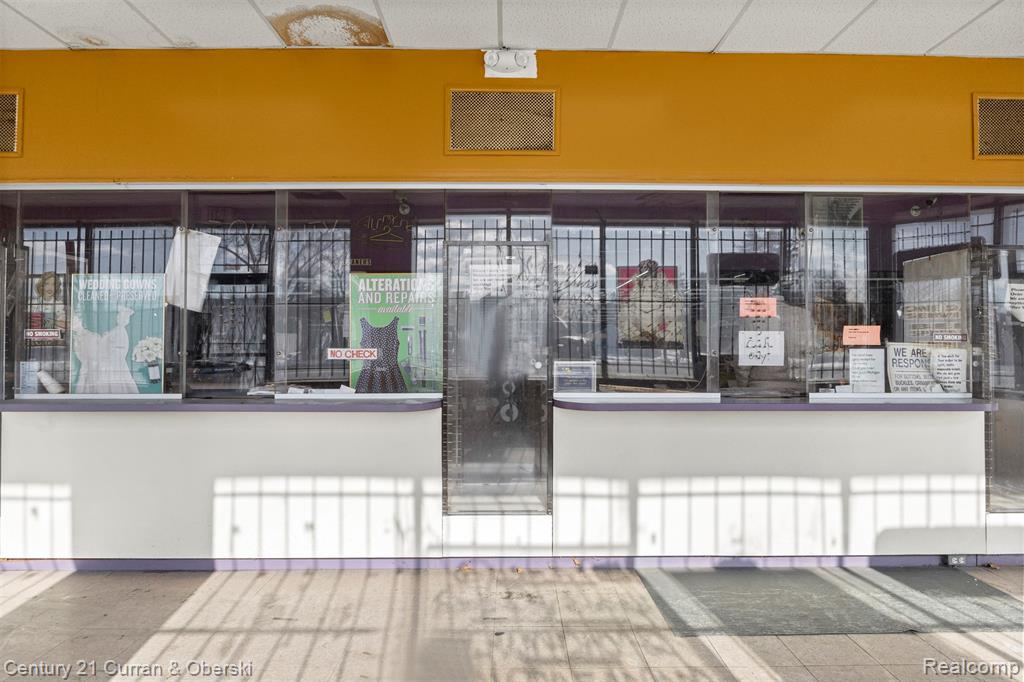 16300 W 7 Mile Road, Detroit, MI 48235 — Photo 12