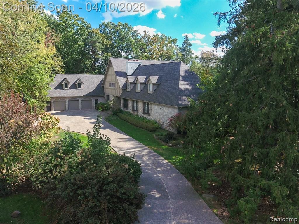 320 CRANBROOK Court - Photo 4