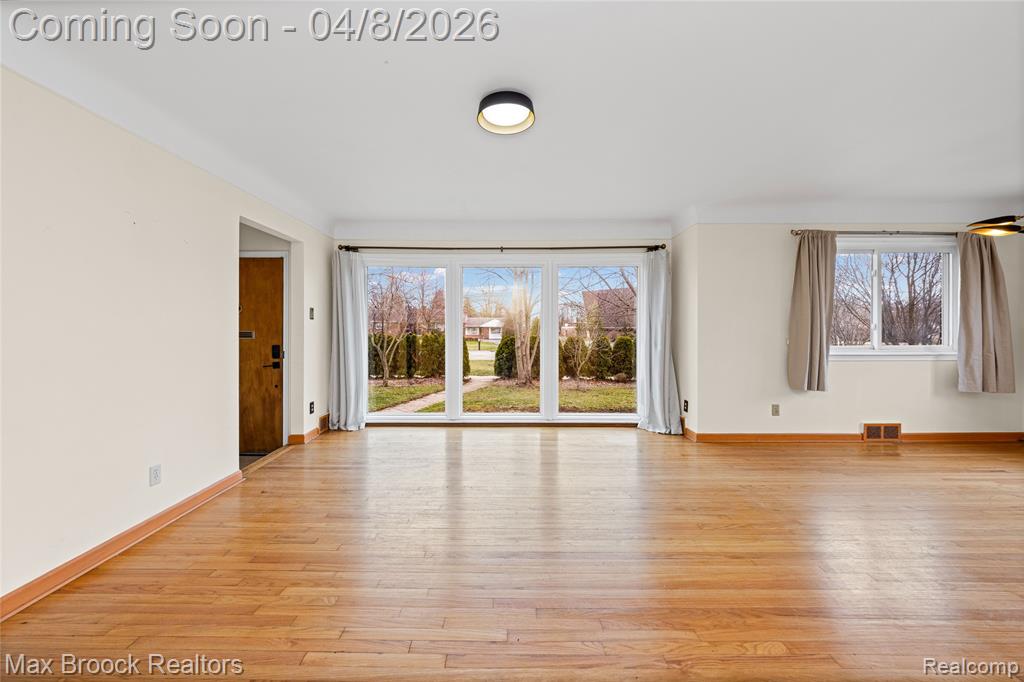 17000 W 13 Mile Road, Beverly Hills, MI 48025 — Photo 5
