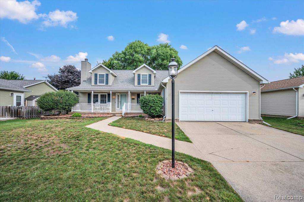 21723 Magnolia Court, Macomb, MI 48044