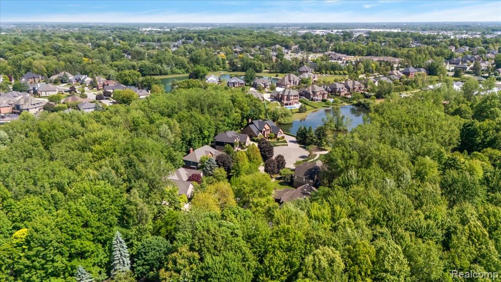 53629 WAYBURN Court, Utica, MI 48315 — Photo 48