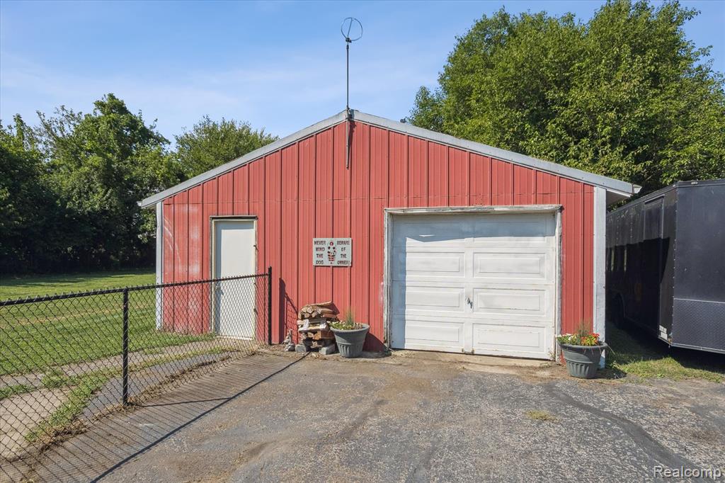 990 E Temperance Road, Temperance, MI 48182 — Photo 48