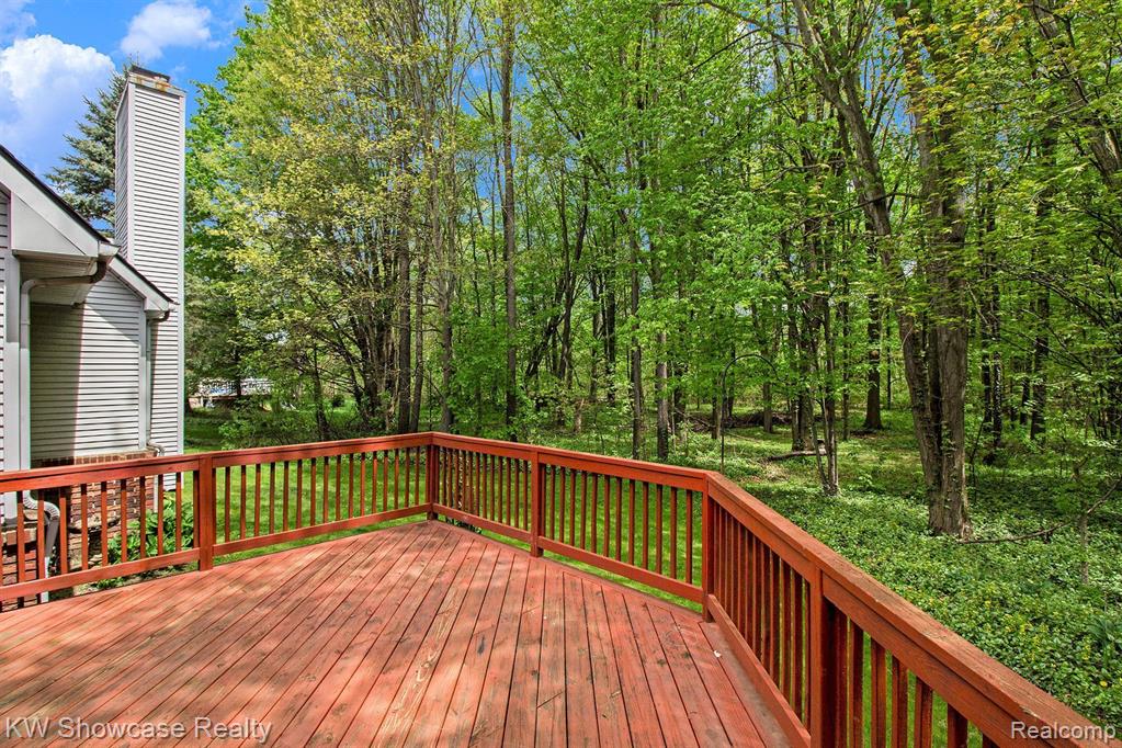 10281 GREENBRIER, Brighton, MI 48114 — Photo 25