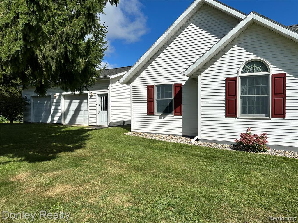 699 E Turner Street, Mayville Vlg, MI 48744 — Photo 35