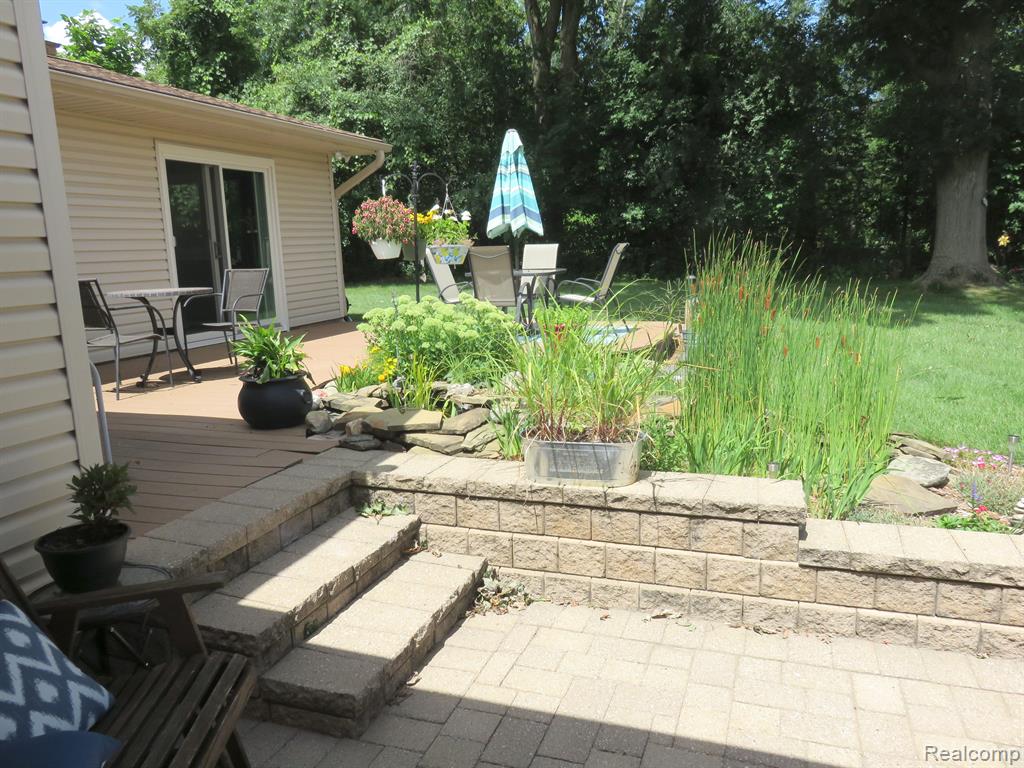 475 LOVELL Drive, Troy, MI 48085 — Photo 5