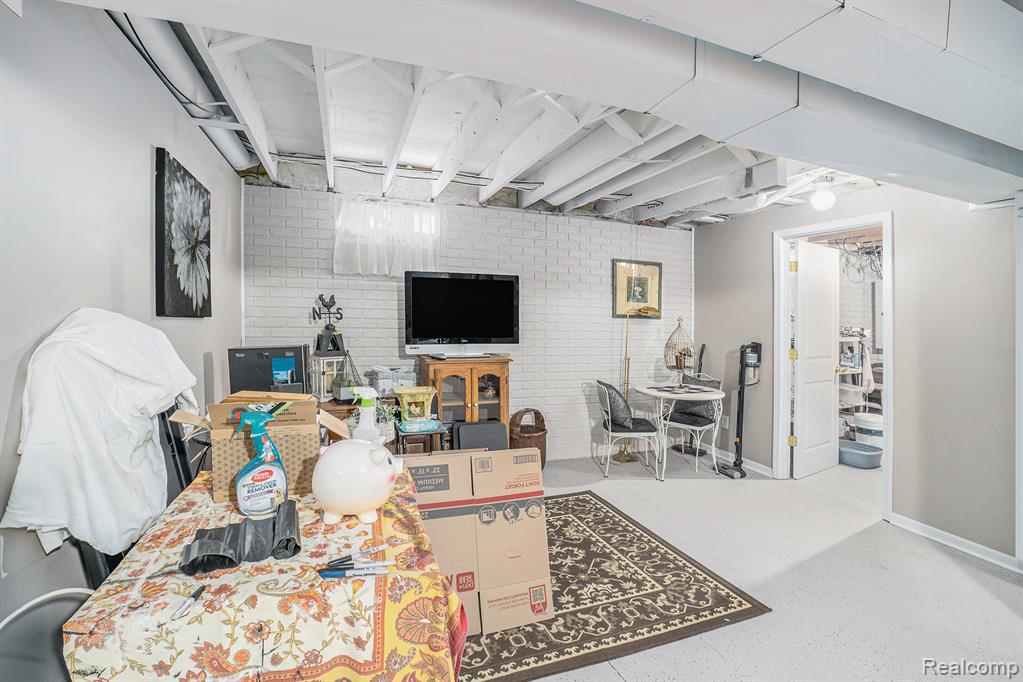 9086 Spring Brook Circle, Davison, MI, 48423