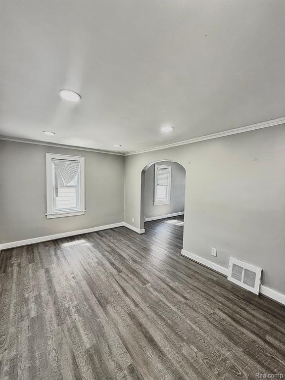 6101 ORCHARD Avenue, Dearborn, MI 48126 — Photo 2
